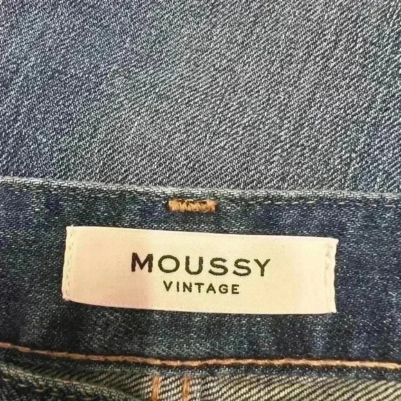 MOUSSY Tamworth High Rise Skinny Crop Lightly Distressed Jeans Size 28 - Picture 10 of 13
